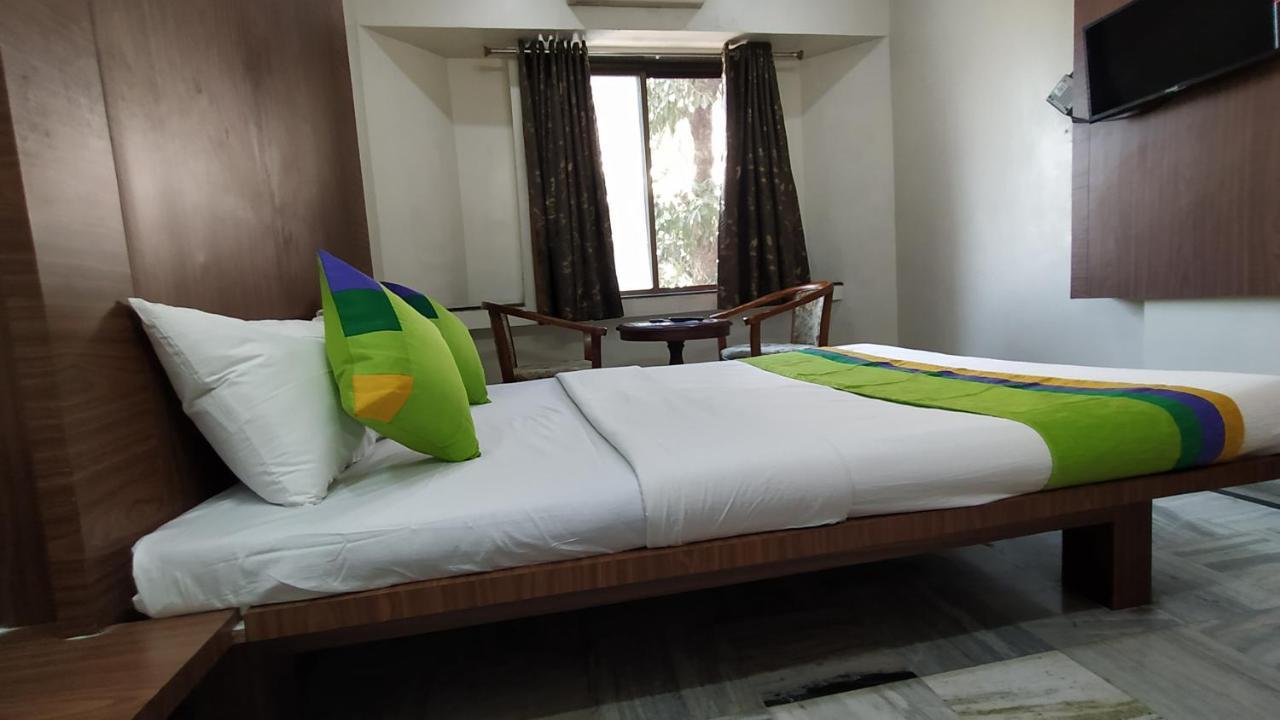 City Palace Hotel होटल सिटी पैलेस Nashik Exterior foto